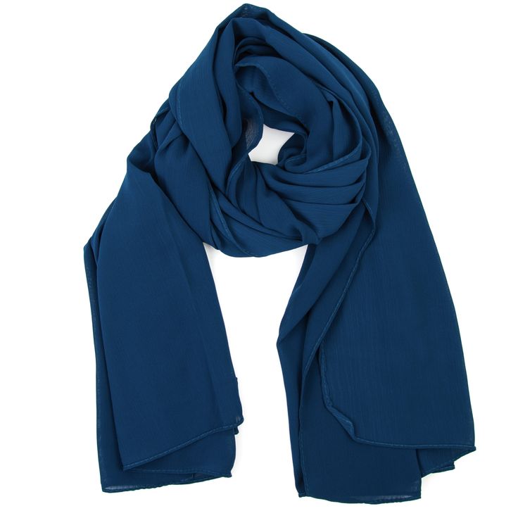 Blue Georgette Hijab – Soft, Lightweight & Everyday Wear