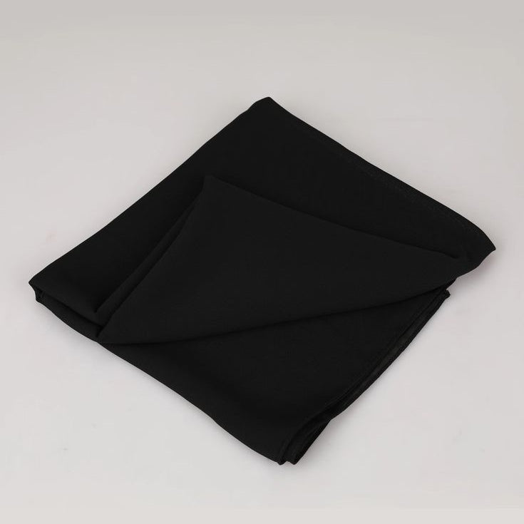 Black Georgette Hijab – Soft, Lightweight & Everyday Wear